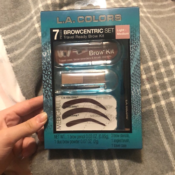 Makeup- eyebrow kit - Picture 3 of 3